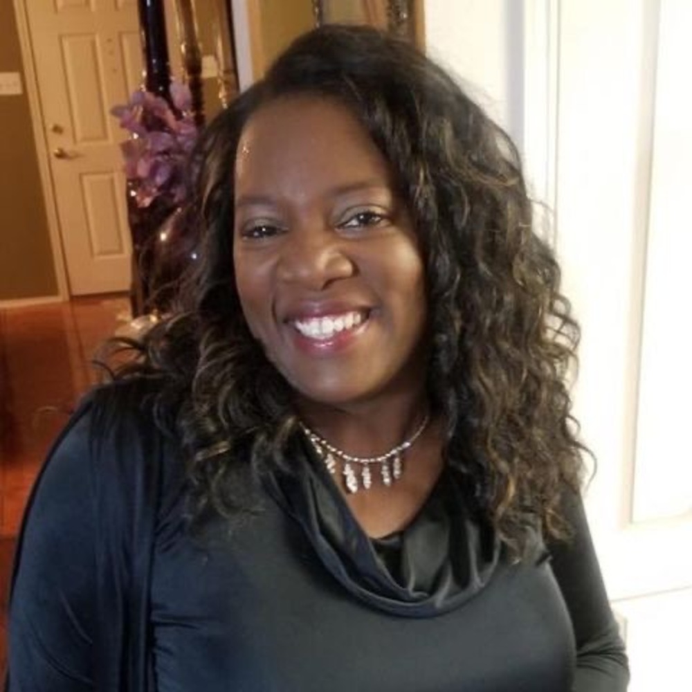 Meet your Posher, Latrenia